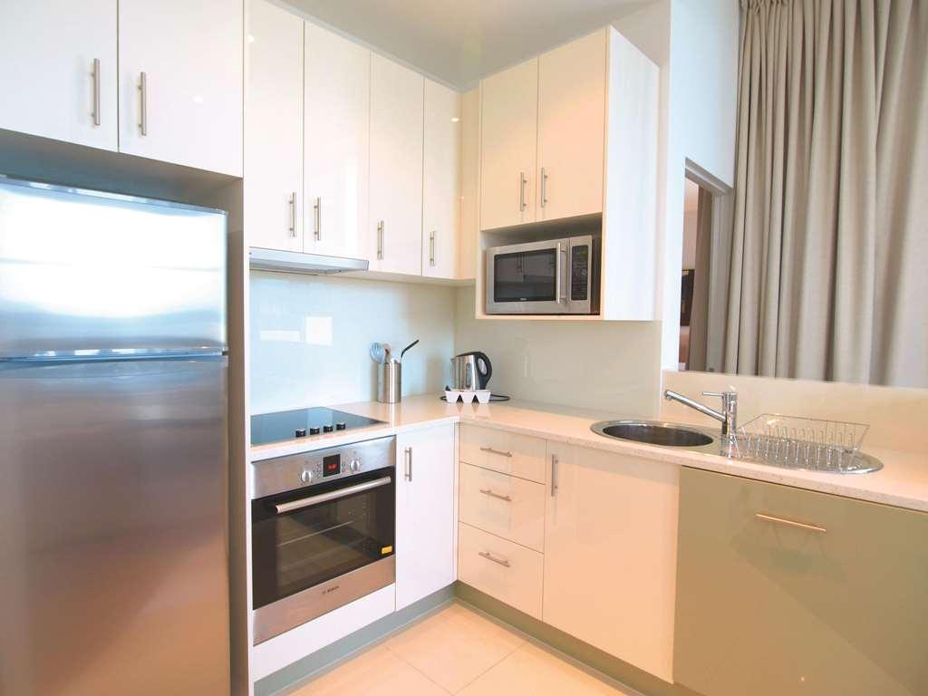 Oaks Melbourne On Lonsdale Suites Habitación foto